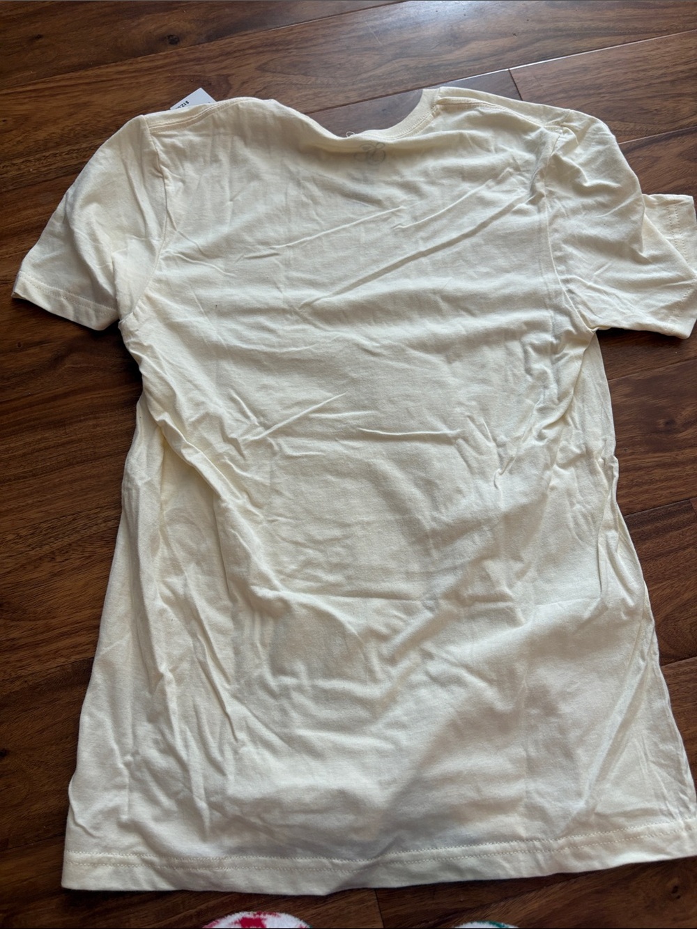Sabrina Carpenter "Short n' Sweet" Graphic Tee - Cream with Maroon Print - Picture 4 of 4